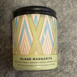 Bath & Body Works Island Margarita Candle